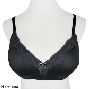 Maidenform Wireless Push Up Bra 34C Black
